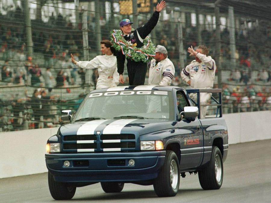  Dodge Ram Indy 500 Pace Truck 1996 года  (фото 6 из 6)